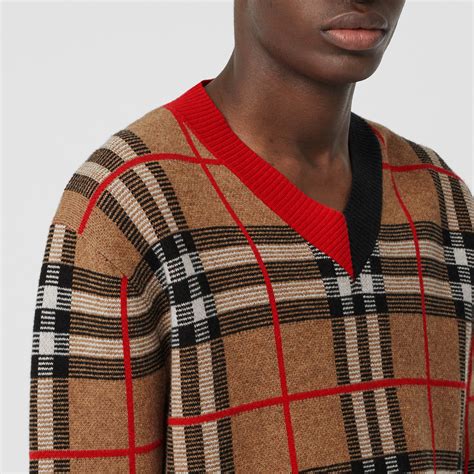 burberry medium sweater fit|burberry sweater price.